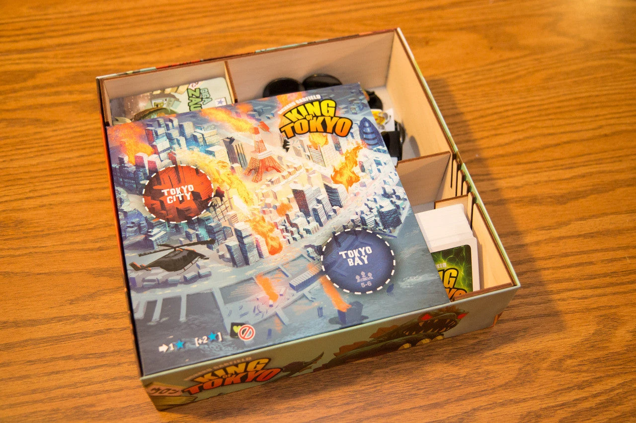 Broken Token - King Of Tokyo Box Organizer 2 Broken Token - King Of Tokyo Box Organizer - Image 2